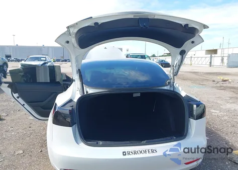 2021 Tesla Model 3 Long Range Dual Motor All-Wheel Drive z USA, uszkodzony, nr VIN 5YJ3E1EB5MF091434